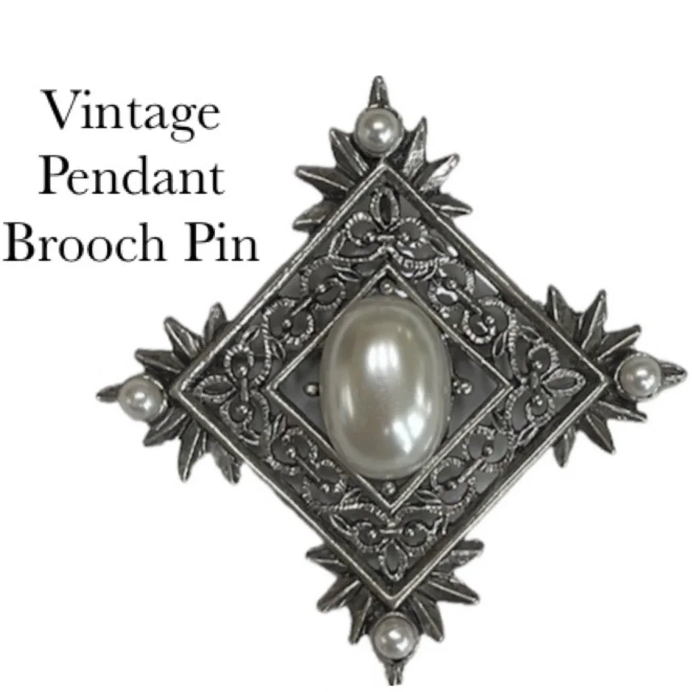 Vintage Pearl Brooch Pin Pendant Ornate Victorian Fleur De Lis Gunne Filigree